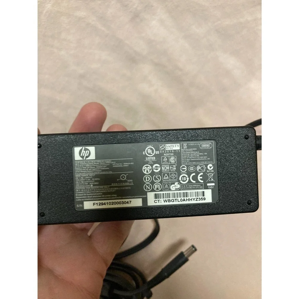 HP Hewlett Packard Compaq AC Adapter PPP012H-S Power Supply